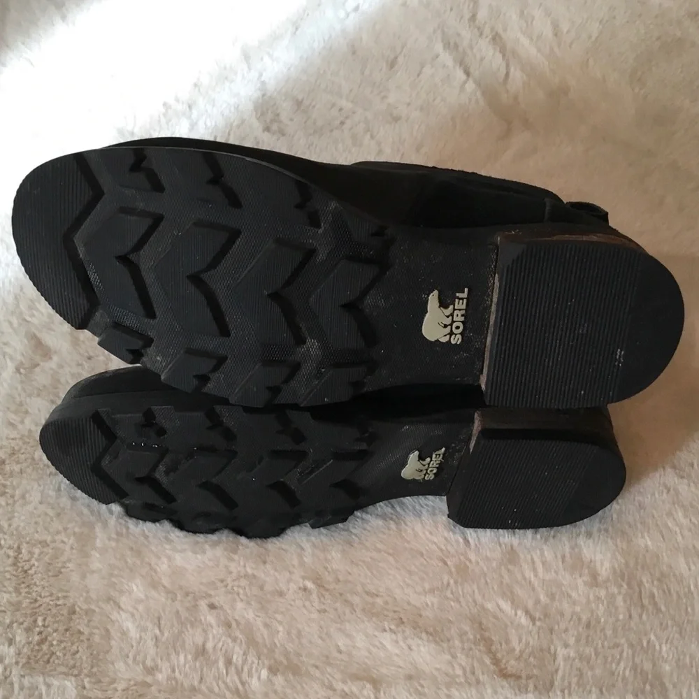 Sorel Emelie Black Suede Waterproof Zip Booties - Size 5